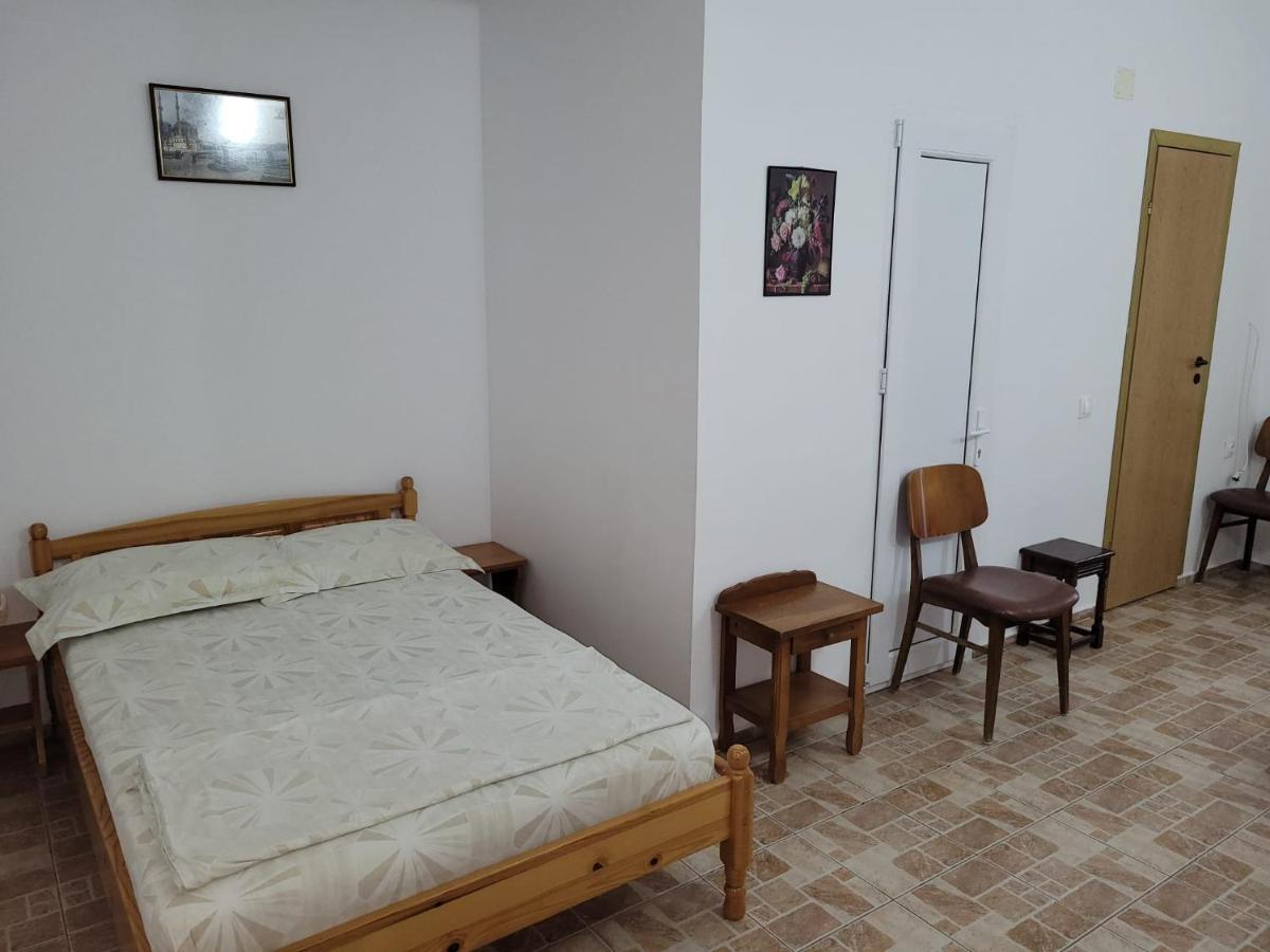 Cazare Eforie Nord, Plaja Acapulco, Garsoniere Four Studios, Bucatarie Comuna, Baie Proprie, Etaj 4, Fara Lift Luaran gambar